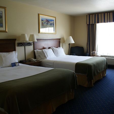 Holiday Inn Express Hotels & Suites Mountain Home By Ihg Habitación foto