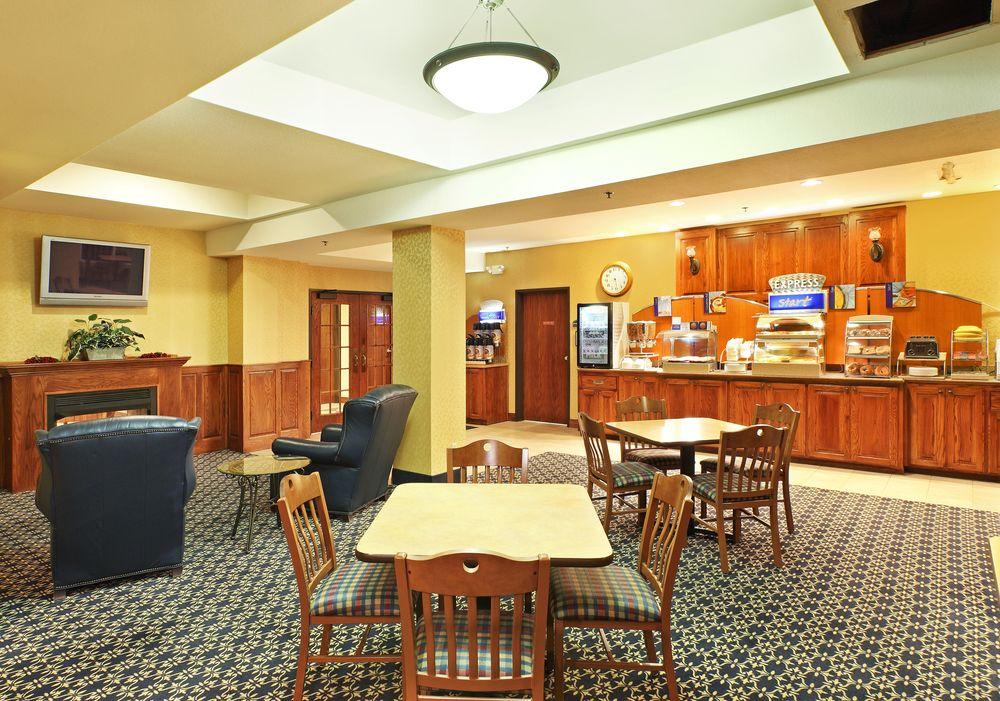 Holiday Inn Express Hotels & Suites Mountain Home By Ihg Exterior foto