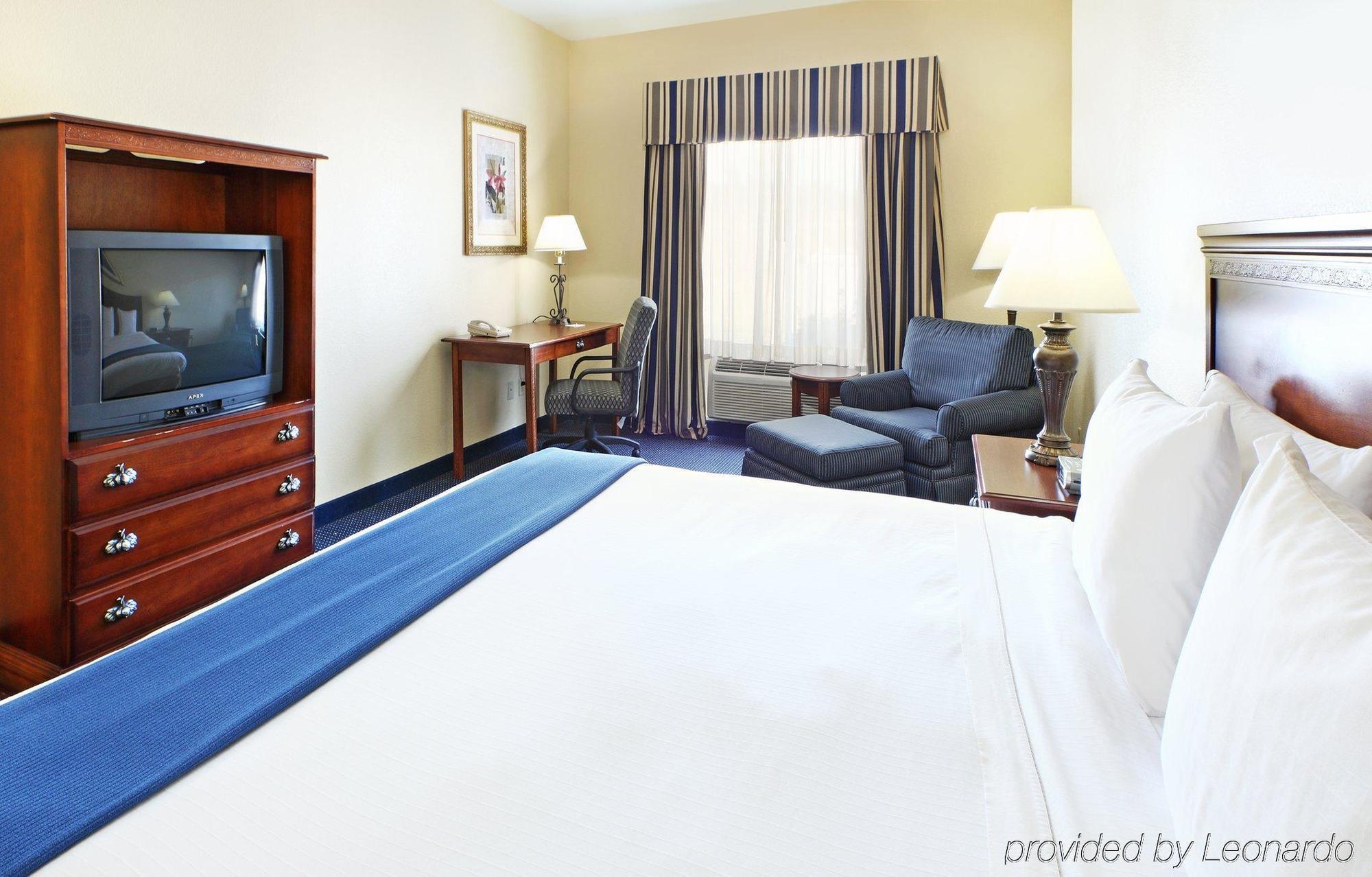 Holiday Inn Express Hotels & Suites Mountain Home By Ihg Habitación foto