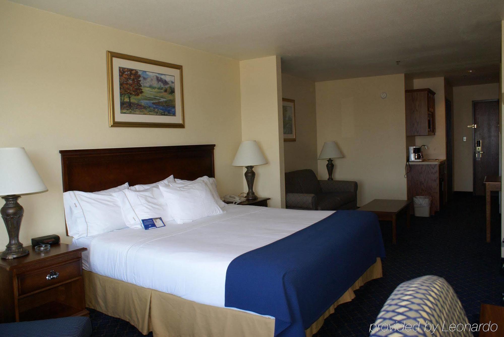 Holiday Inn Express Hotels & Suites Mountain Home By Ihg Habitación foto