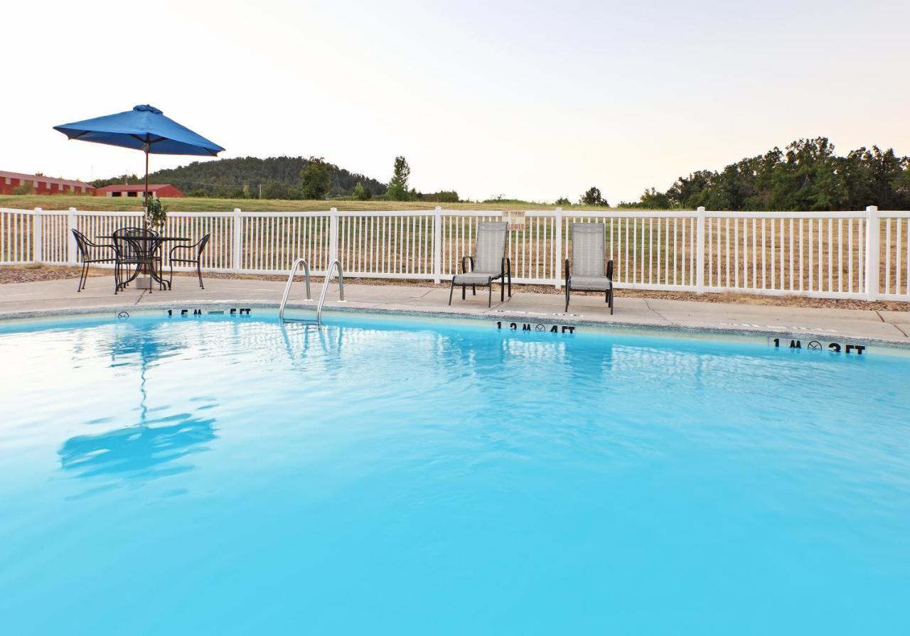 Holiday Inn Express Hotels & Suites Mountain Home By Ihg Exterior foto